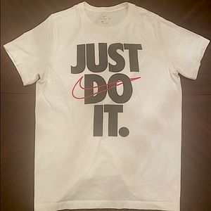 Nike Mens Graphic Just Do It Print T-Shirt